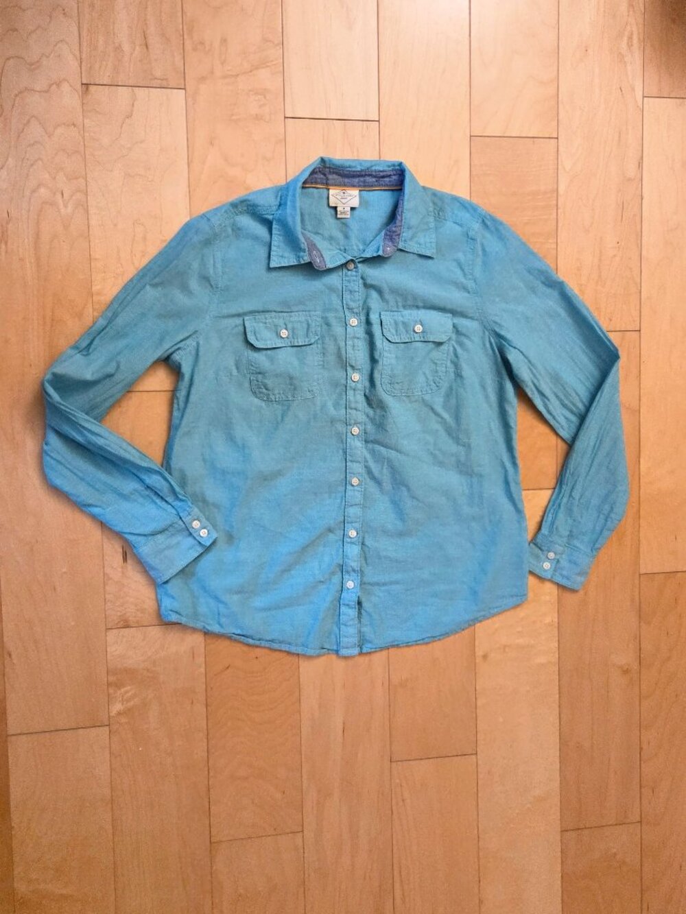 St. John's Bay Cotton sz M Teal Green Button Down Shirt Long Sleeve Pockets